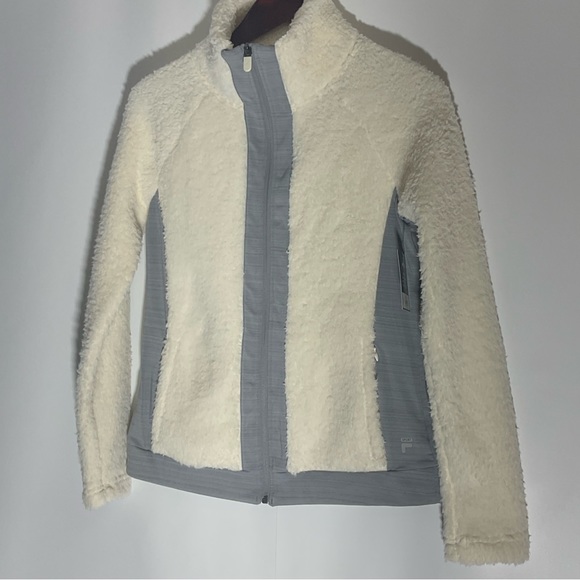 FILA Sport Tru-Dry & Tru-Warm Faux Fur Outer Front Pockets Zip Front Jacket XS - Picture 15 of 15